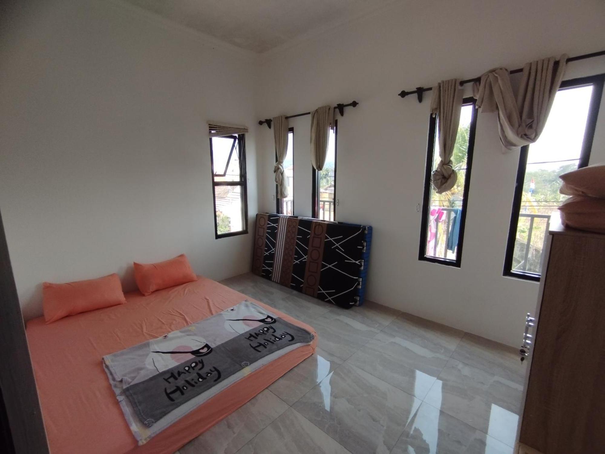 Villa Cassandra Cigombong المظهر الخارجي الصورة